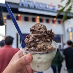 Handel's Homemade Ice Cream - Manhattan Beach - Brownie dough + pistachio