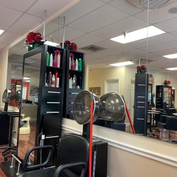 Personal Image Salon & Spa - Nice facility - Hair Salons Near Me - Naples, Florida Personal Image Salon & Spa - Nice facility - Hair Salons Near Me - Naples, Florida