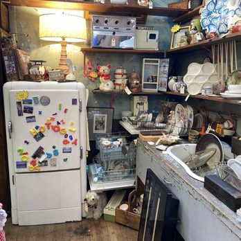 Memory Den Antique Mall - One person's booth set up like an old time kitchen - Used, Vintage & Consignment Near Me - Portland, Oregon