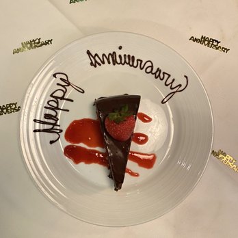 Ruth's Chris Steak House - Chocolate cake - Seafood Near Me - Somerville, Massachusetts