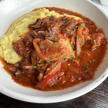 Cosimo's Poughkeepsie - 8 Hour Pork Cacciatore - Italian Near Me - Poughkeepsie, New York