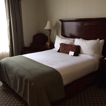 Hotel Diamond - Queen Standard room - Hotels Near Me - CHICO, California