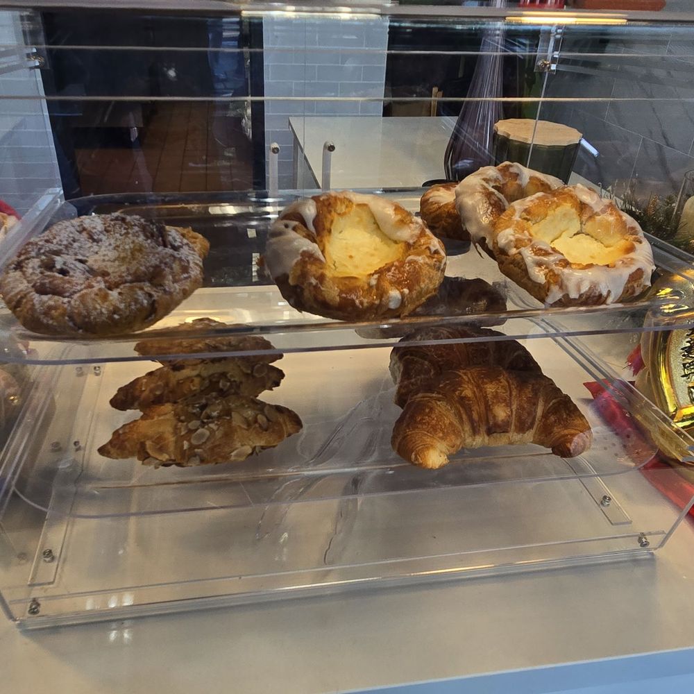 Gu Coffee & Tea - Pastries - Coffee & Tea Near Me - Roseville, California
