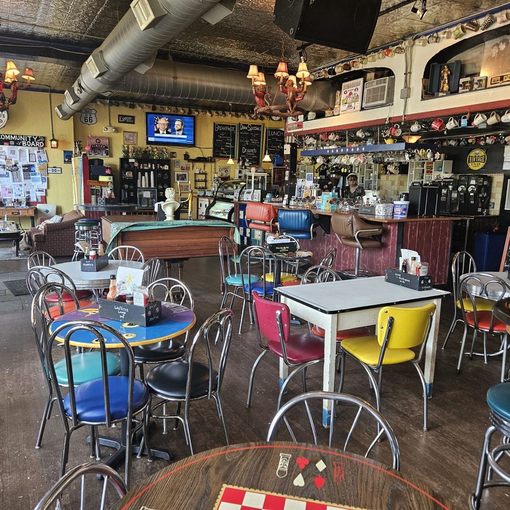 Las Vetas Lounge - A great space with charming character. - Coffee & Tea Near Me - Fairfield, Connecticut