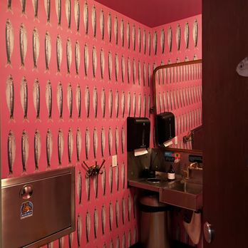 Tres Muchachos - For those interested, yes the restroom is clean - Breakfast & Brunch Near Me - Costa Mesa, California