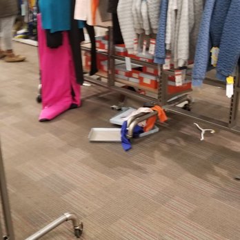 Target - Department Stores Near Me - Clark, New Jersey
