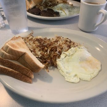Lady Di's Deli & Diner - Diners Near Me - Saint Charles, Missouri