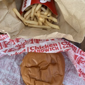 Jollibee - Fried chicken sandwich and fries - Fast Food Near Me - Pembroke Pines, Florida Jollibee - Fried chicken sandwich and fries - Fast Food Near Me - Pembroke Pines, Florida