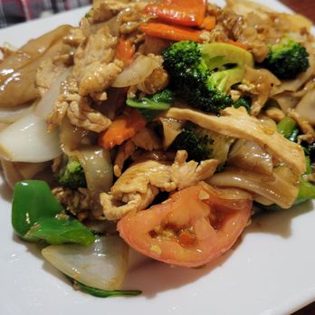 Sa Bai Thai Cuisine - Drunken noddles. - Thai Near Me - Portland, Oregon Sa Bai Thai Cuisine - Drunken noddles. - Thai Near Me - Portland, Oregon