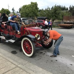 Stanley Steamer Tours