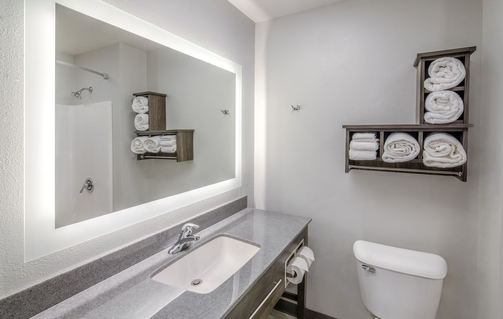 MY PLACE HOTELWENATCHEE, WA Updated July 2025 20 Photos 820