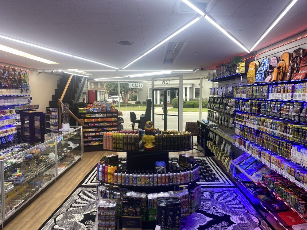 HAYMOUNT VAPE & SNACKS Updated October 2024 11 Photos 1239 Fort Bragg Rd, Fayetteville