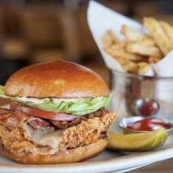 Browns Socialhouse Lethbridge West
