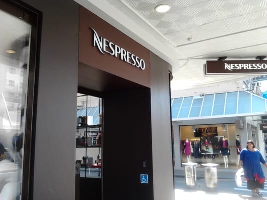 NESPRESSO - Coffee \u0026 Tea - 203 Broadway 