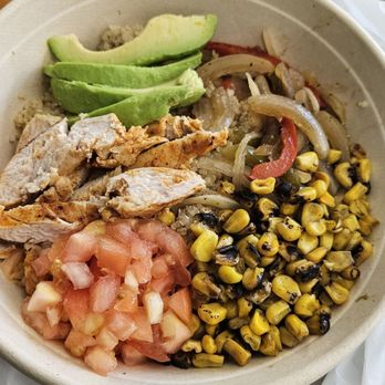 Local Green Atlanta - Blackened Chicken Bowl - Vegetarian Near Me - Atlanta, Georgia Local Green Atlanta - Blackened Chicken Bowl - Vegetarian Near Me - Atlanta, Georgia