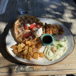 C&b Plate