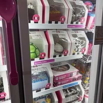 Baskin-Robbins - Desserts Near Me - Highlands Ranch, Colorado Baskin-Robbins - Desserts Near Me - Highlands Ranch, Colorado