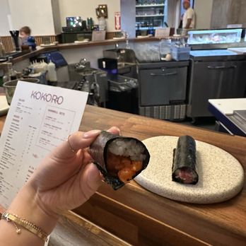 Kokoro Handroll Bar - Salmon and spicy tuna hand rolls - Sushi Bars Near Me - The Woodlands, Texas