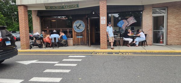 The Mariner Tavern by null