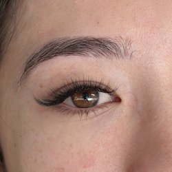 Lashes Moment