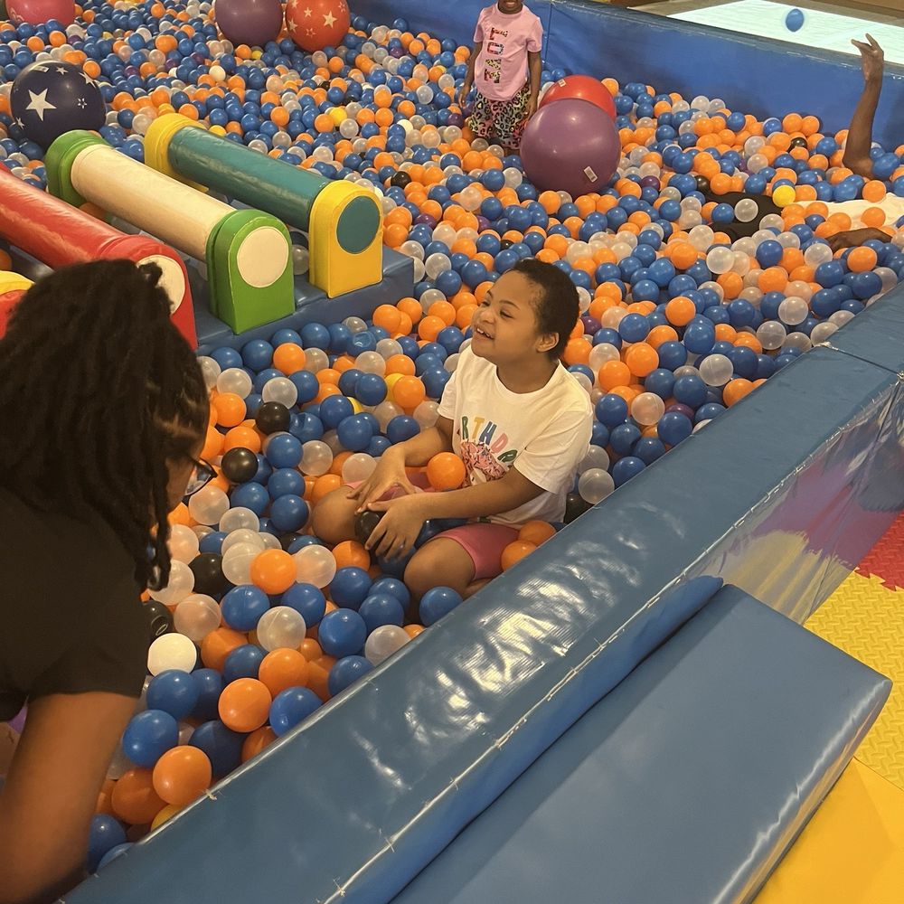 Jumpin' Jellybeans Botique Play Space - Massive ball pit - Indoor Playcenter Near Me - Collierville, Tennessee Jumpin' Jellybeans Botique Play Space - Massive ball pit - Indoor Playcenter Near Me - Collierville, Tennessee