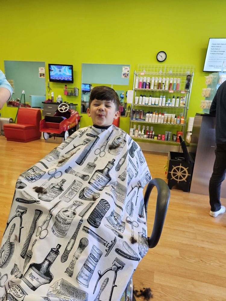 PIGTAILS & CREWCUTS FAYETTEVILLE 19 Photos & 11 Reviews 100 E Joyce Blvd, Fayetteville