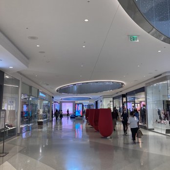 Beverly Center - Inside - Shopping Centers Near Me - Los Angeles, California Beverly Center - Inside - Shopping Centers Near Me - Los Angeles, California