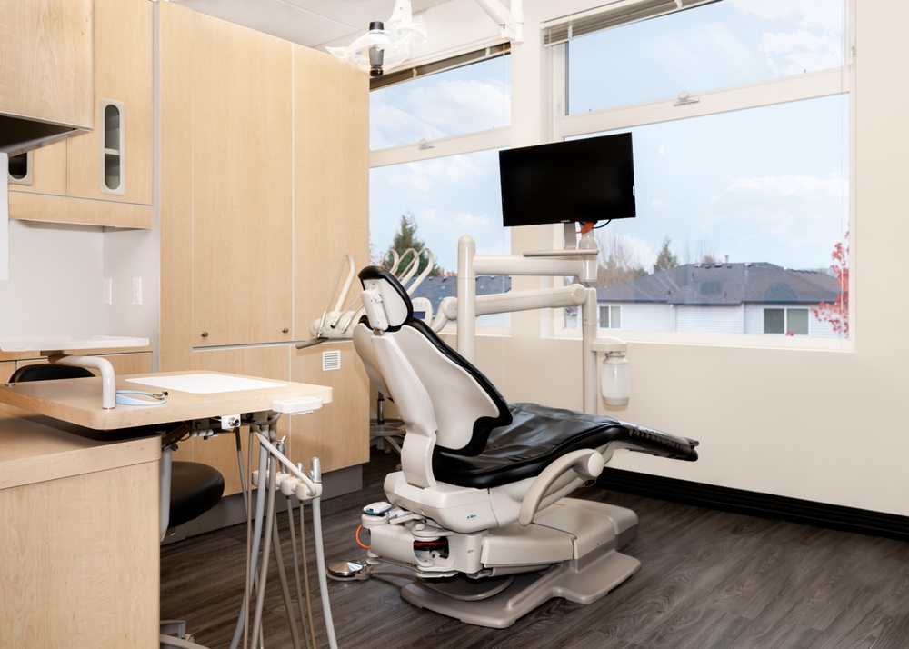 Hillside Dental at Bethany Logo