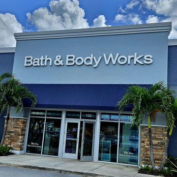 BATH & BODY WORKS - Updated June 2026 - 29 Photos - 15855 Pines