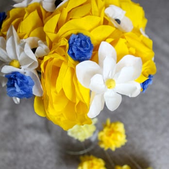 Robot in Bloom - Photo by Megan Finley Photography - Event Planning & Services Near Me - Pasadena, Texas Robot in Bloom - Photo by Megan Finley Photography - Event Planning & Services Near Me - Pasadena, Texas