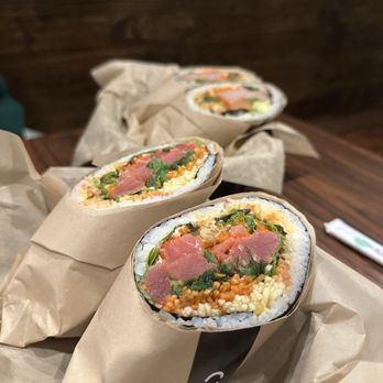 Sumo Roll - Hawaiian Burrito - Sushi Bars Near Me - Berkeley, California