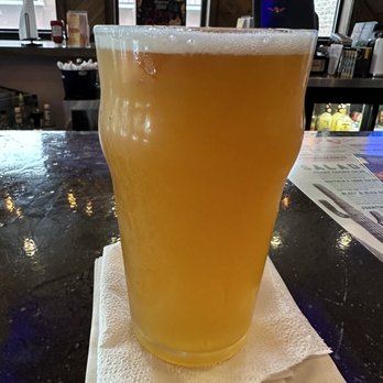 Buffalo's - Cold beer - Chicken Wings Near Me - Dacula, Georgia