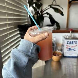 El Bagel - Guava lemonade