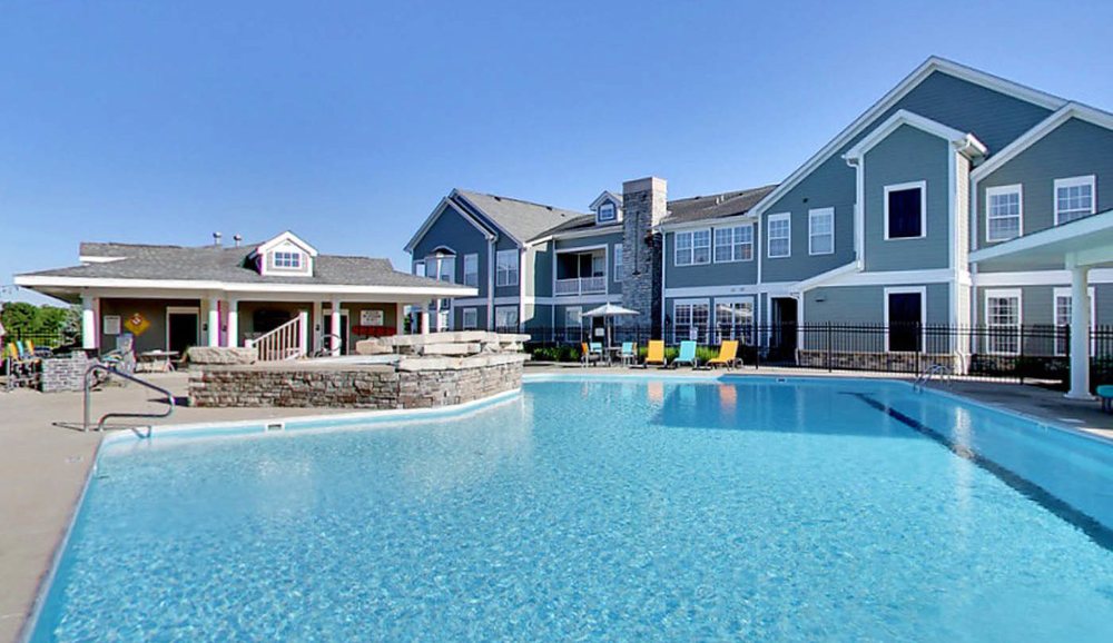 THE FALLS AT SETTLER’S WALK 59 Photos 10 Falls Blvd, Springboro