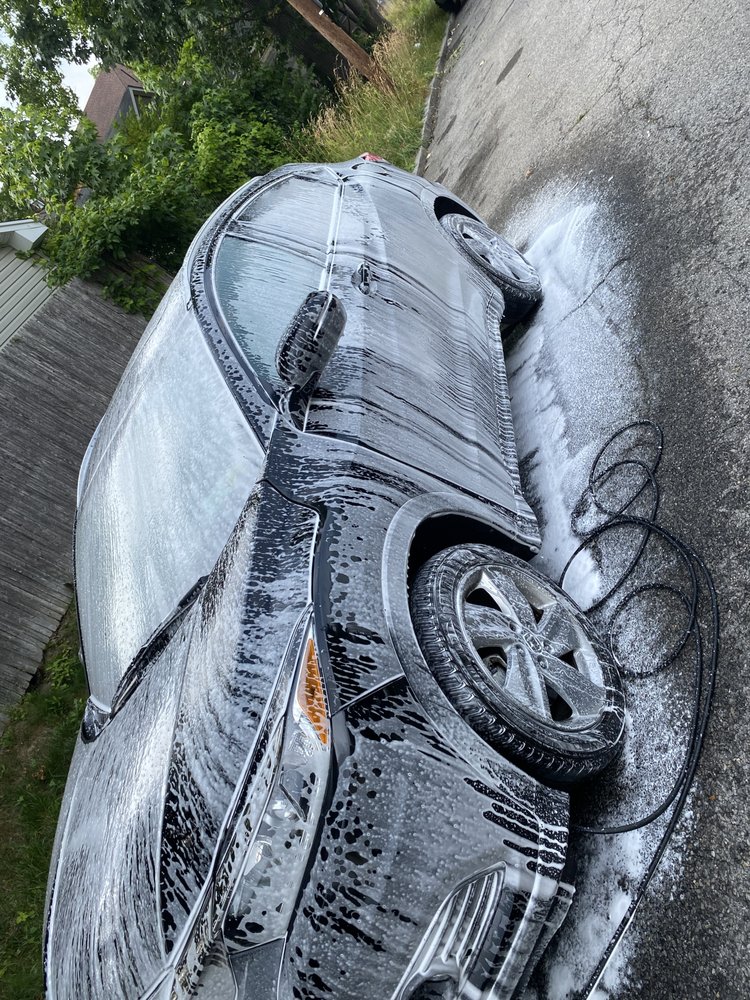 HAMILTON’SRELIABLECLEANIN­G Request a Quote 29 Photos Mount