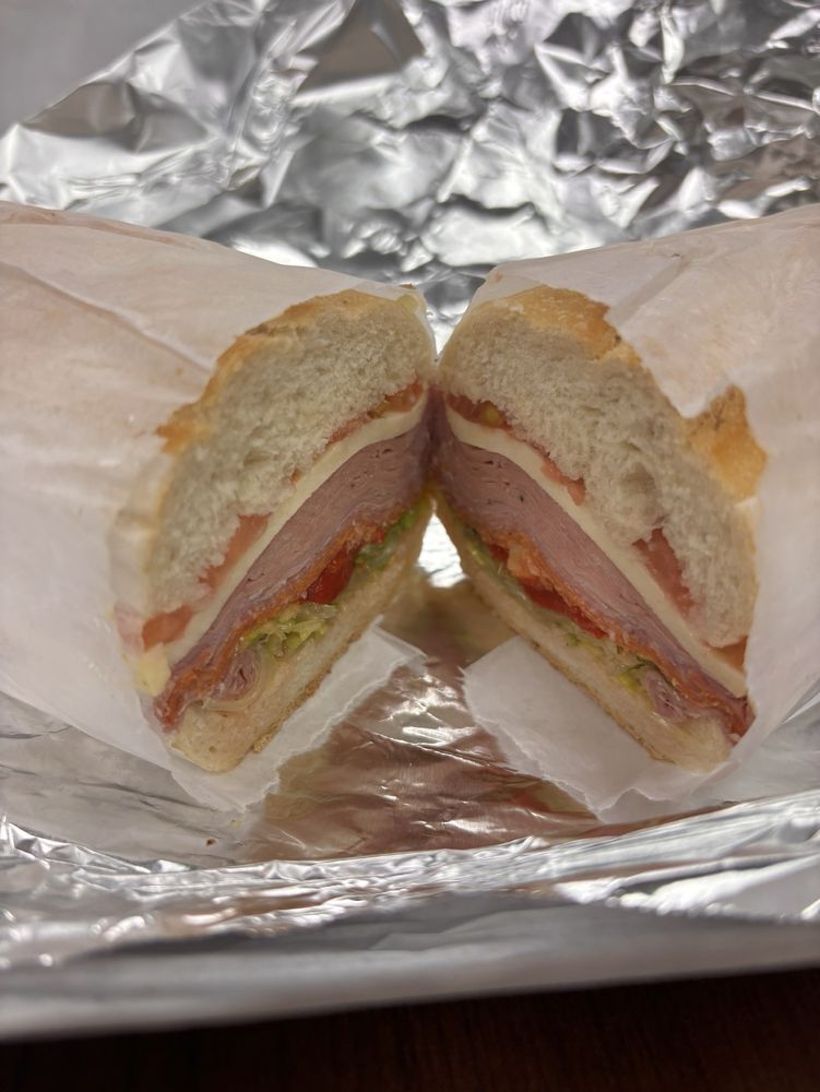 CAPERS CATERING & DELICATESSEN Updated September 2024 43 Photos