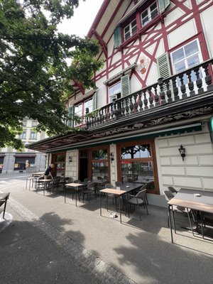 Old Swiss House by null