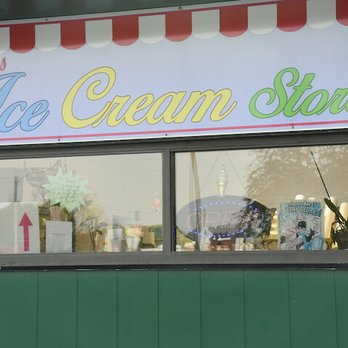 Billy's Ice Cream Store - Ice Cream & Frozen Yogurt Near Me - Adel, Iowa