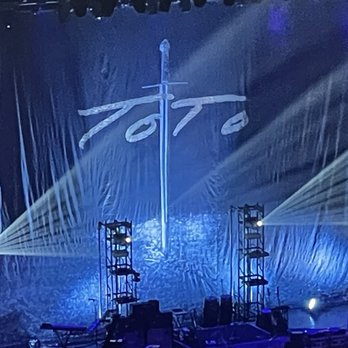 Enterprise Center - stage with stage lights and stage lighting - Stadiums & Arenas Near Me - Saint Louis, Missouri Enterprise Center - stage with stage lights and stage lighting - Stadiums & Arenas Near Me - Saint Louis, Missouri