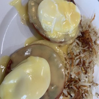 Nudy's Cafe - Eagleview Blvd - Eggs Benedict - Breakfast & Brunch Near Me - Exton, Pennsylvania