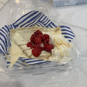 Aruba Cafe - White chocolate raspberry crepes - Cafes Near Me - Peoria, Arizona Aruba Cafe - White chocolate raspberry crepes - Cafes Near Me - Peoria, Arizona