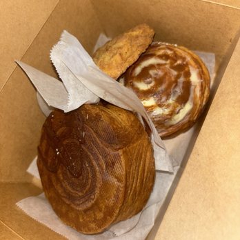 Diamond Pastry - Cinnamon roll, snickerdoodle cookie, & round chocolate "supreme" pastry - Bakeries Near Me - McKinney, Texas