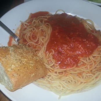 Giordano's - Spaghetti - Pizza Near Me - Chicago, Illinois