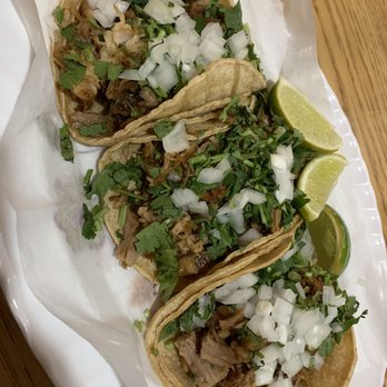 Carnitas Don Chuy - 3 tacos with carnitas - Mexican Near Me - Mundelein, Illinois Carnitas Don Chuy - 3 tacos with carnitas - Mexican Near Me - Mundelein, Illinois