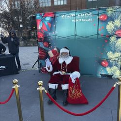 The Kentlands - Holiday Market