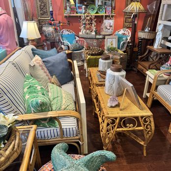 Twice Vintage Shop - Used, Vintage & Consignment Near Me - Miami, Florida Twice Vintage Shop - Used, Vintage & Consignment Near Me - Miami, Florida