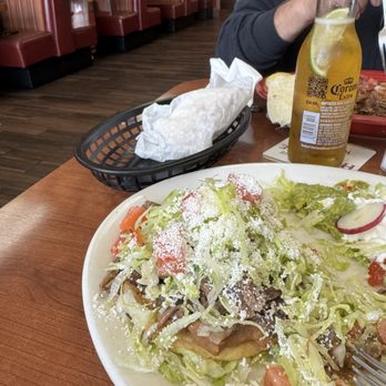 El Chilitos Mexican Restaurant - Start with the #Comadritas - Mexican Near Me - Ontario, California El Chilitos Mexican Restaurant - Start with the #Comadritas - Mexican Near Me - Ontario, California