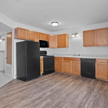 Persimmon Square Apartments - Apartments Near Me - Oklahoma City, Oklahoma Persimmon Square Apartments - Apartments Near Me - Oklahoma City, Oklahoma