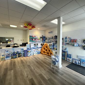 best pool supply store