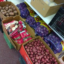 M-Mart Neighborhood Store - Veggies